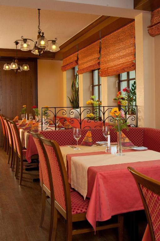 Hotel Restaurant Sonnenhof Weyerbusch Esterno foto